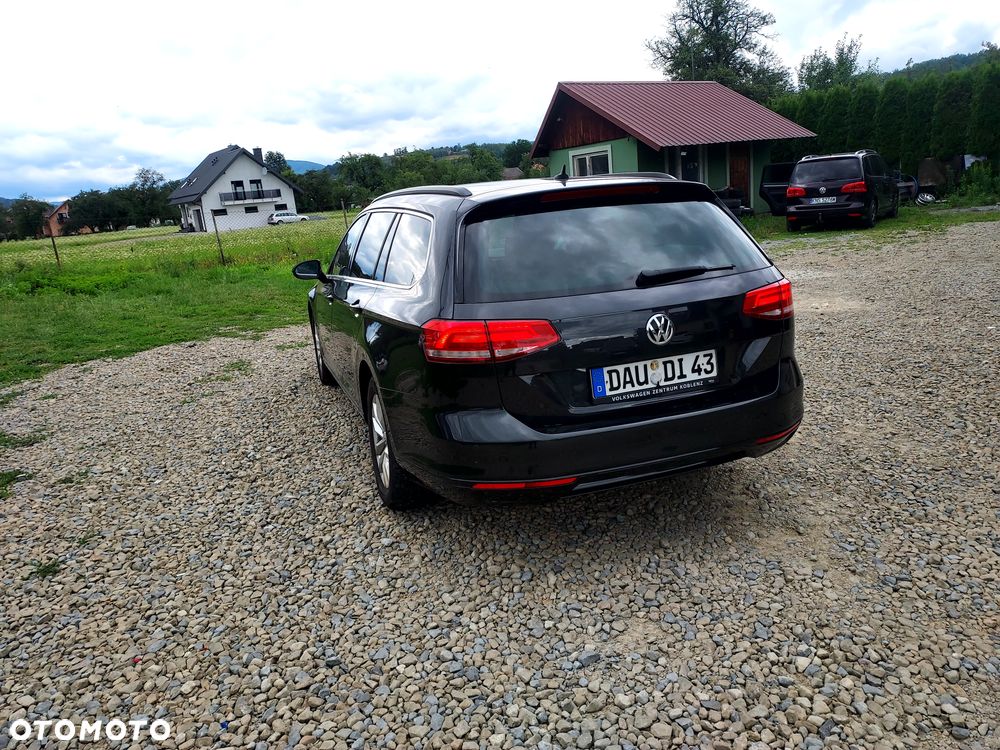 Volkswagen Passat - 6