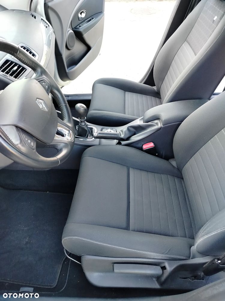 Renault Megane 1.2 16V TCe Energy Limited EU6 - 15