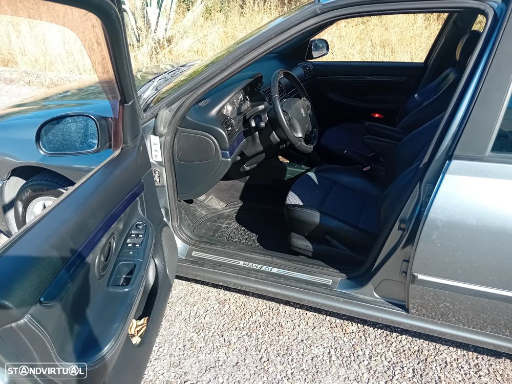 Peugeot 406 Break - 13