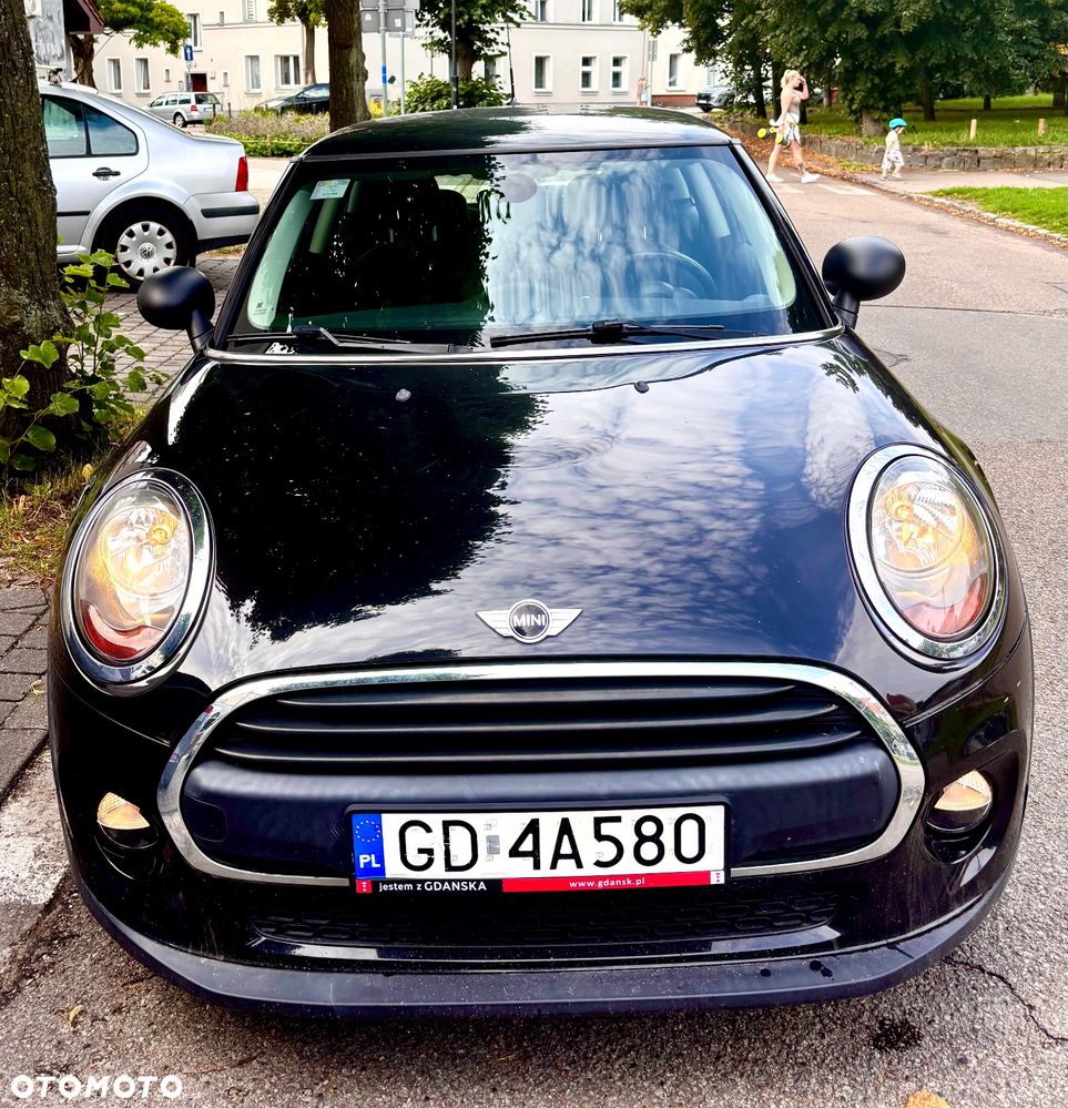 MINI Cooper Standard - 1