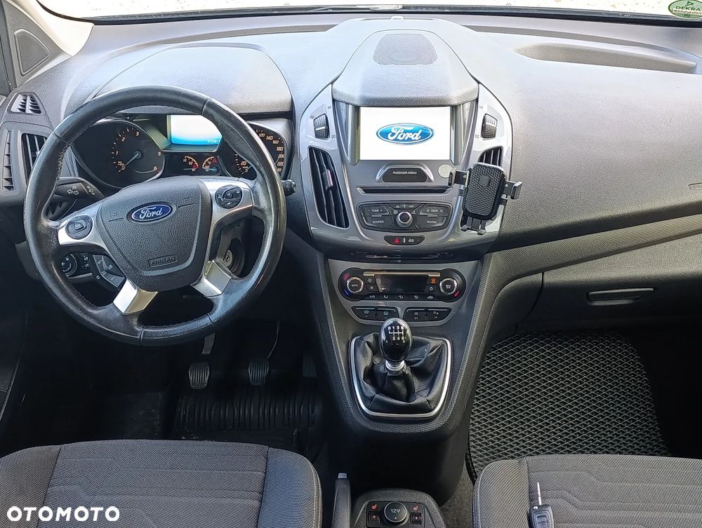 Ford Tourneo Connect 1.5 TDCi Titanium - 4
