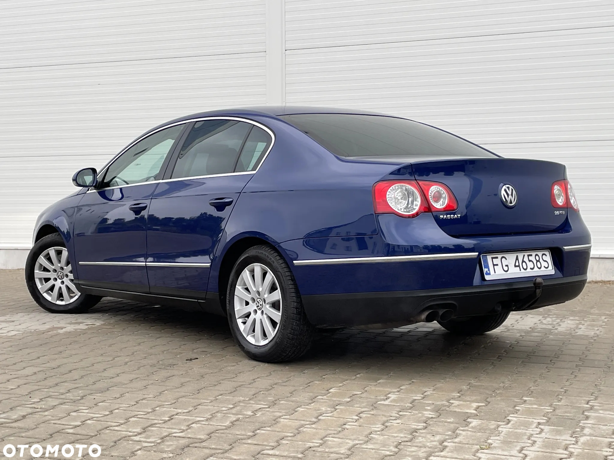 Volkswagen Passat 2.0 TSI Highline - 10