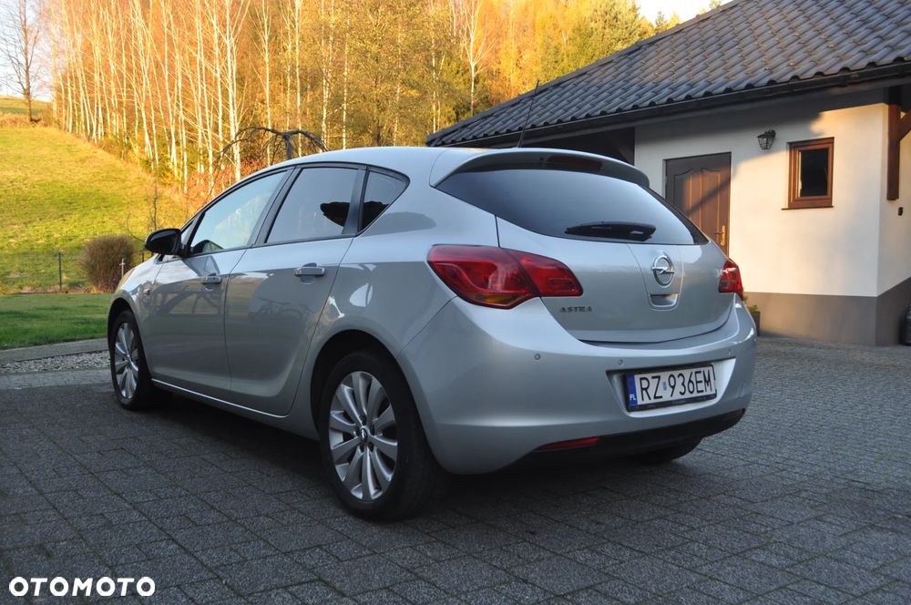 Opel Astra 1.6 Cosmo - 15