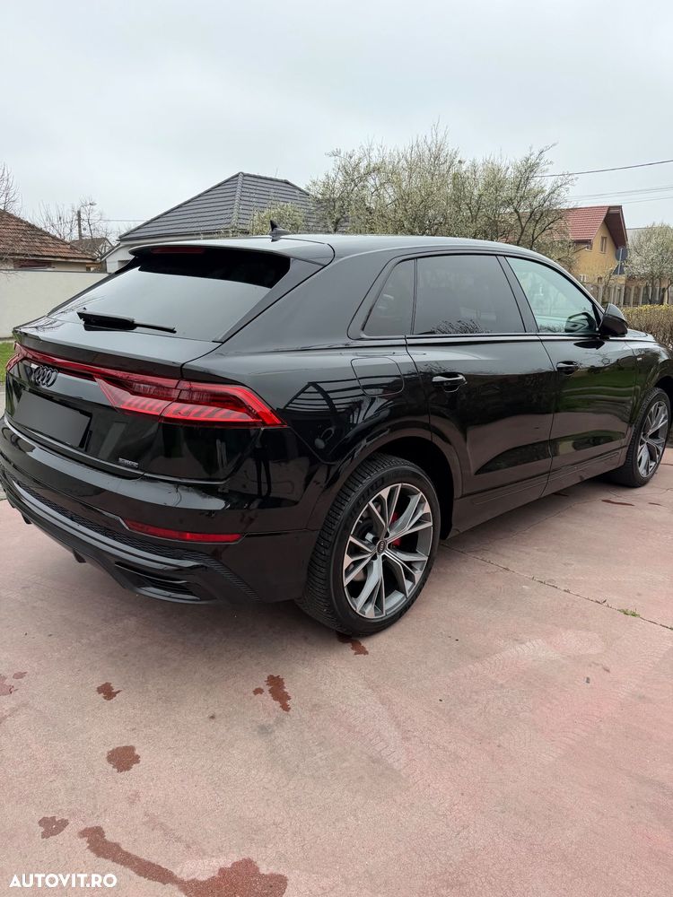 Audi Q8 55 TFSI quattro Tiptronic MHEV - 1