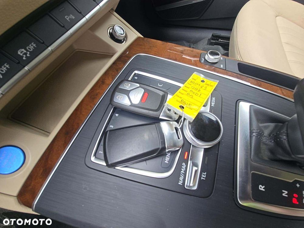 Audi Q5 2.0 TFSI Quattro Design S tronic - 13