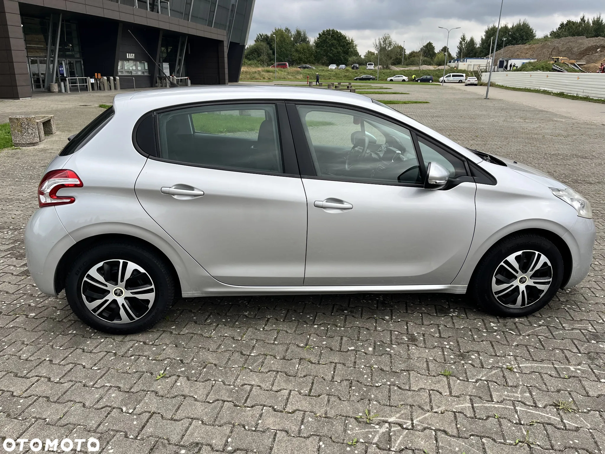 Peugeot 208 1.2 PureTech Active - 9