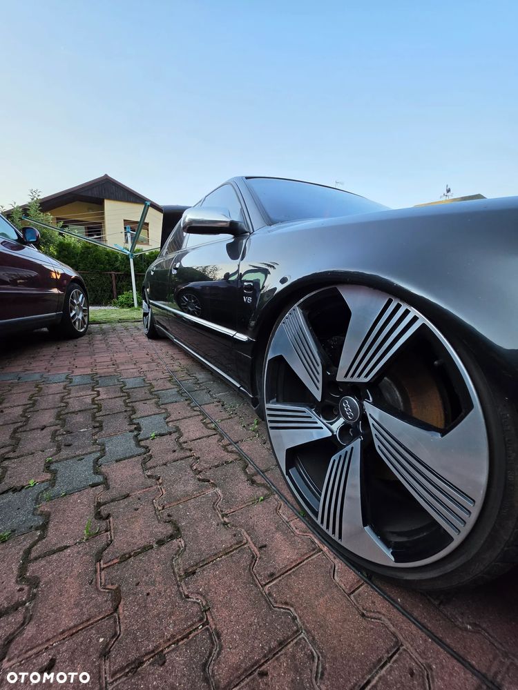 Audi S8 ver-4-2-quattro - 3