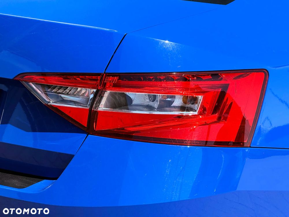 Skoda Superb 1.5 TSI Active DSG - 14