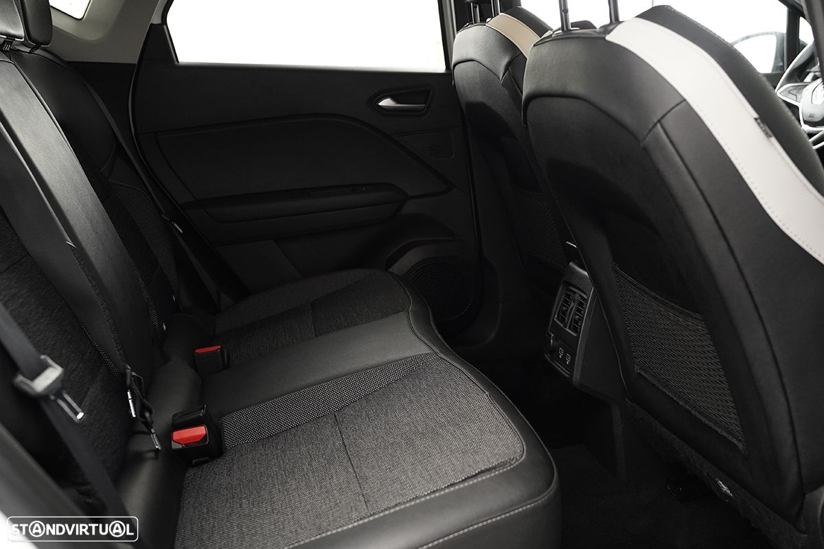 Renault Captur 1.0 TCe Techno - 24