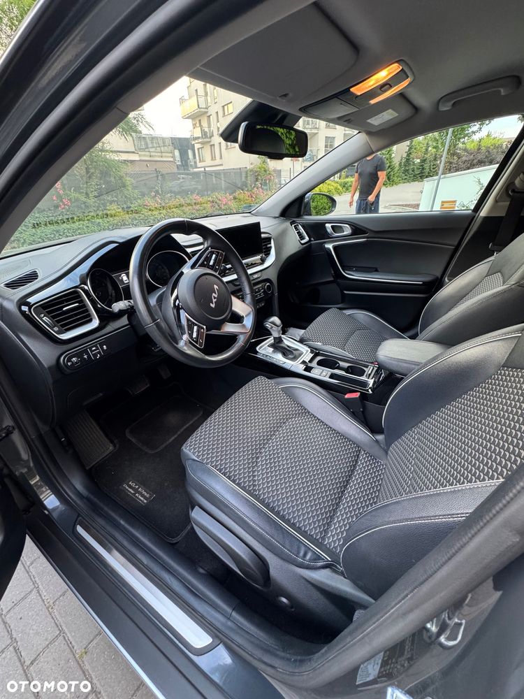 Kia XCeed - 4
