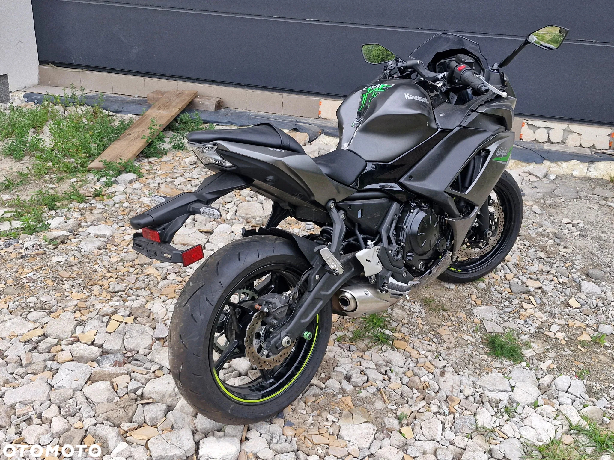 Kawasaki Ninja - 5