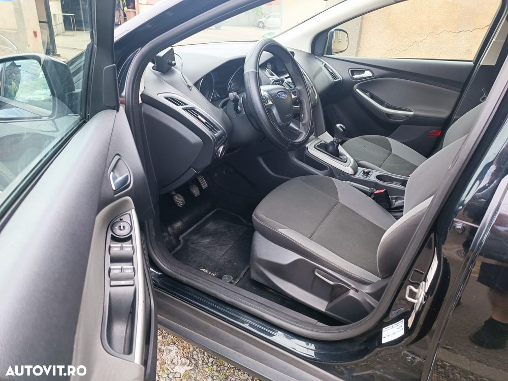 Ford Focus 1.0 EcoBoost Start Stop Titanium - 5