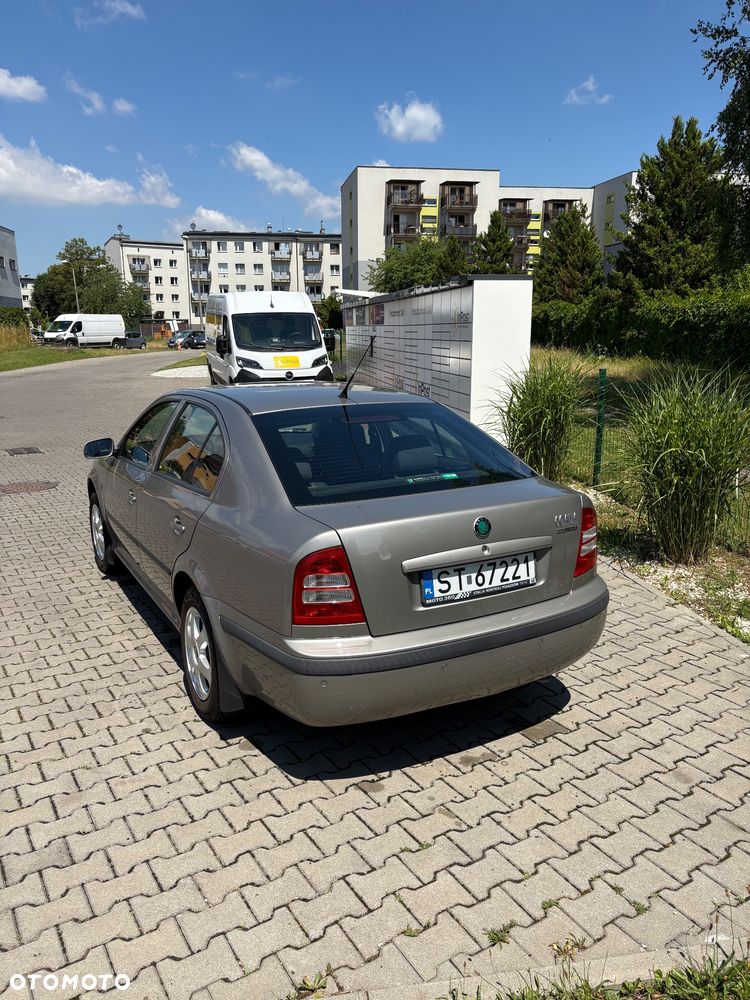Skoda Octavia 1.9 TDI Tour - 5