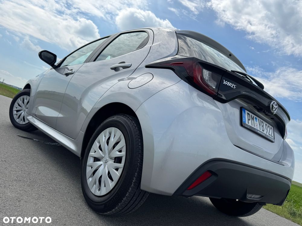 Toyota Yaris - 20