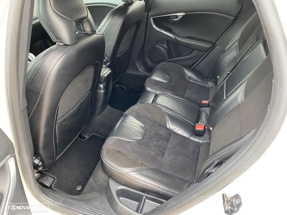 Volvo V40 1.6 D2 R-Design - 10