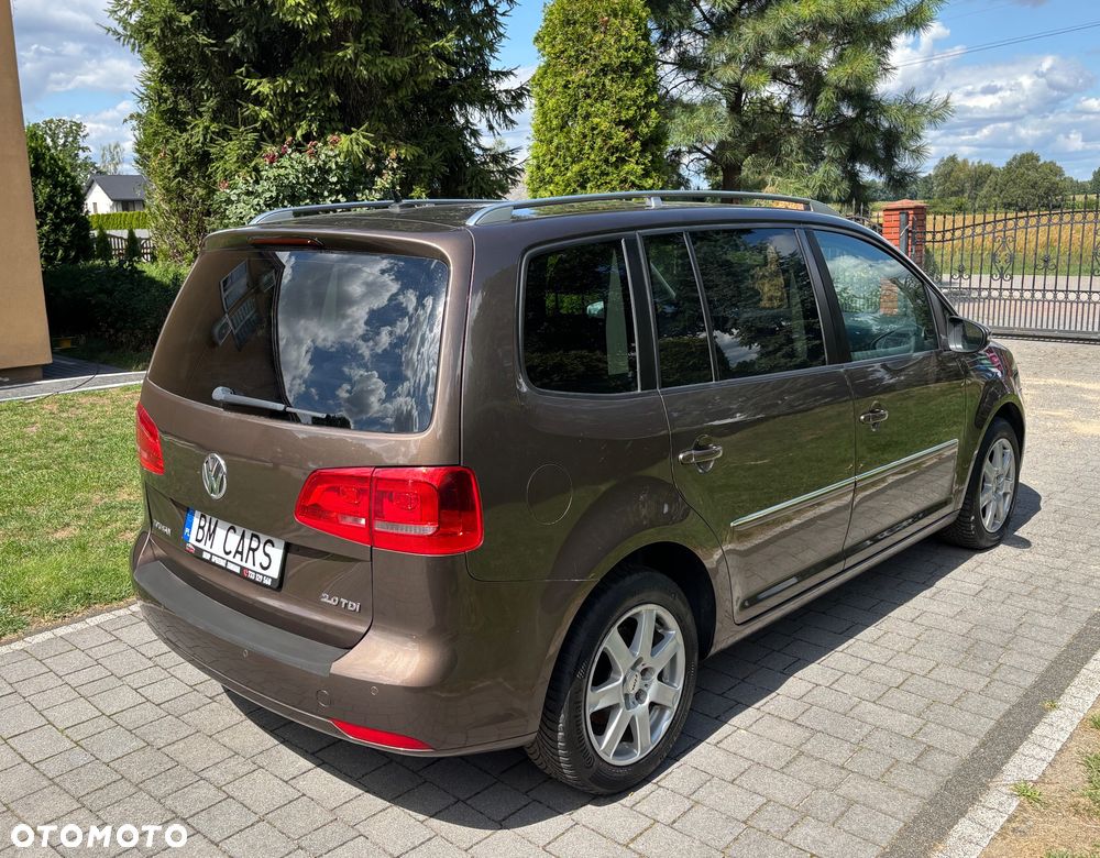 Volkswagen Touran 2.0 TDI DPF BlueMotion Technology Comfortline - 22