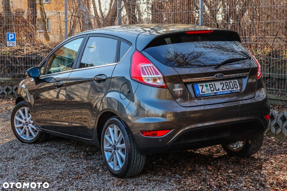 Ford Fiesta 1.0 EcoBoost STart-Stop Titanium - 29