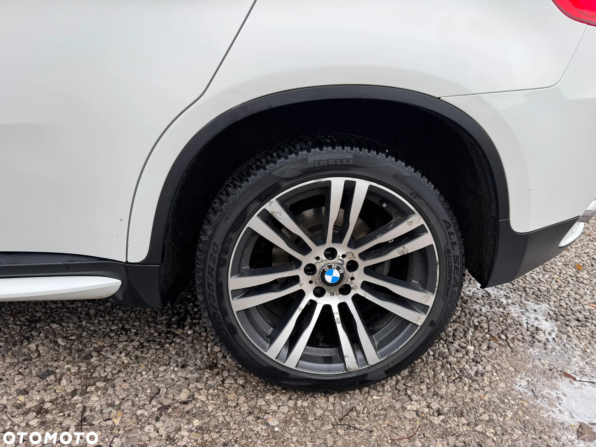 BMW X6 xDrive40d - 8