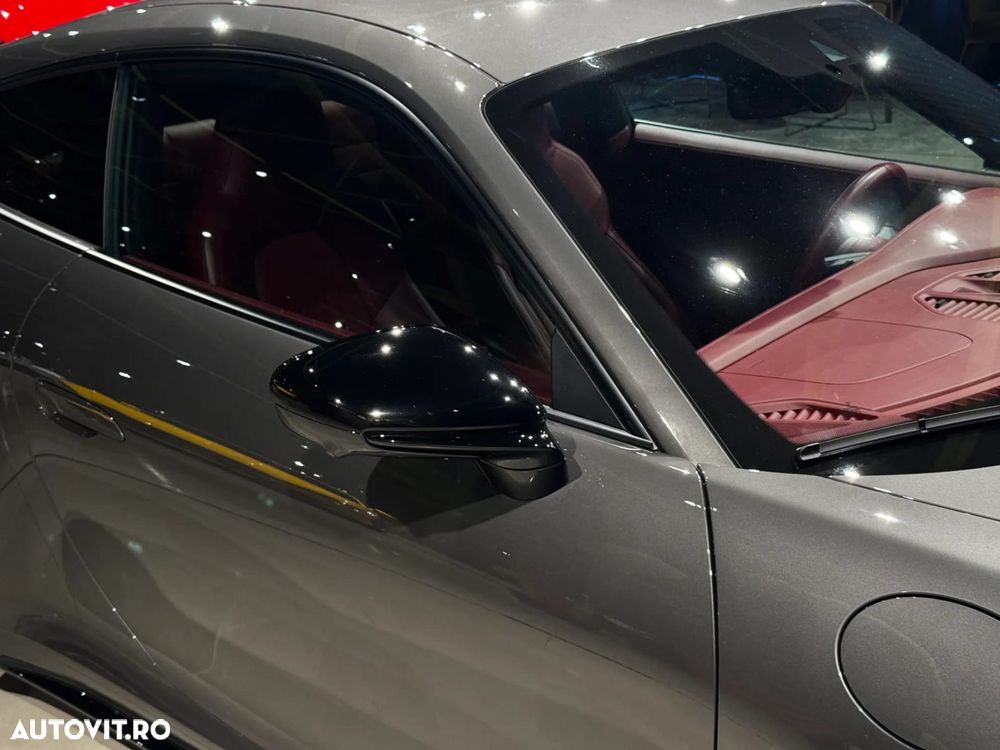 Porsche 911 - 16