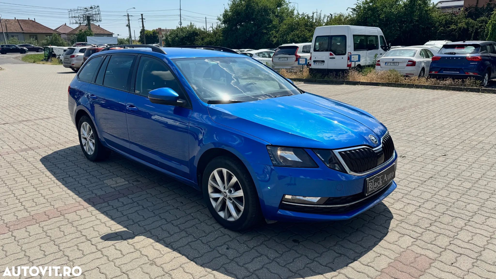 Skoda Octavia 2.0 TDI DSG Style - 1
