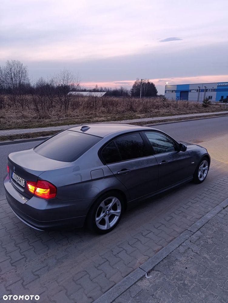BMW Seria 3 - 1