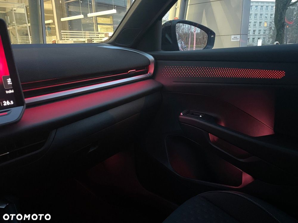 Volkswagen T-Roc 1.5 TSI R-Line DSG - 24