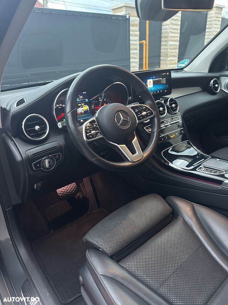 Mercedes-Benz GLC 220 d 4Matic 9G-TRONIC - 26