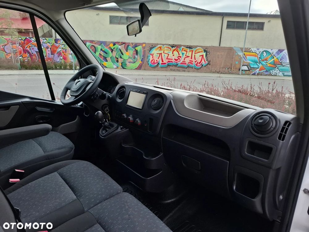 Opel Movano 2017 2.3CDTI 131KM SKRZYNIOWY PAKA - 19