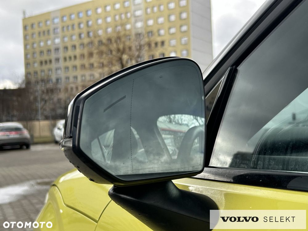 Volvo EX30 - 12