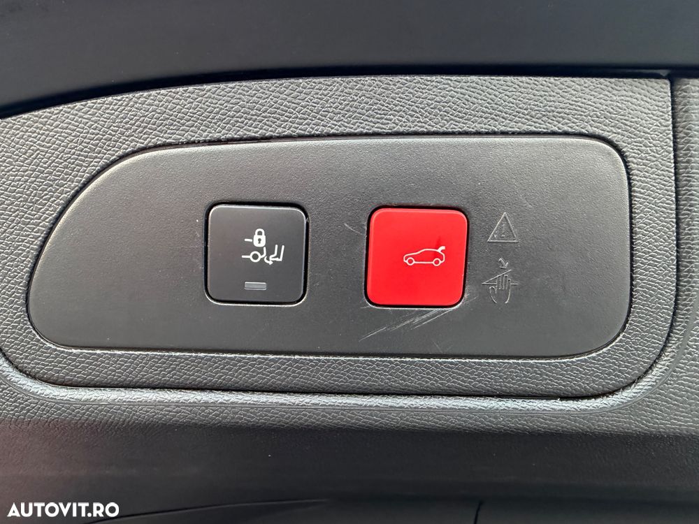 DS Automobiles DS 7 Crossback - 34