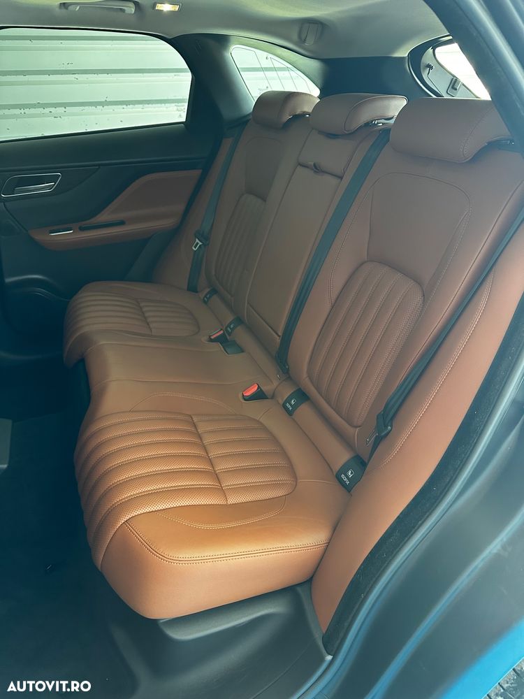 Jaguar F-Pace 30d AWD 300 Sport - 26