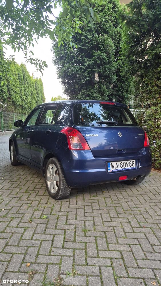 Suzuki Swift 1.3 Comfort - 4