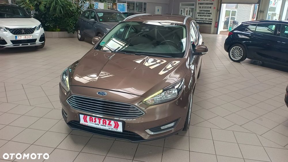 Ford Focus 1.5 EcoBoost Titanium ASS - 11
