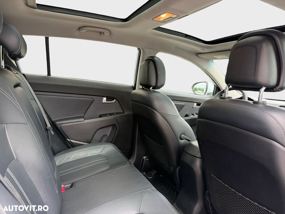 Kia Sportage 1.7 CRDI 2WD Spirit - 11