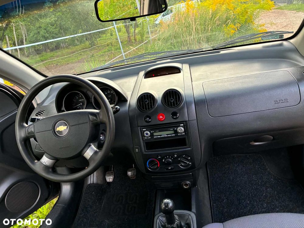 Chevrolet Kalos - 8