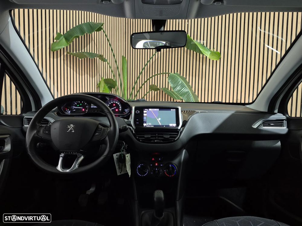 Peugeot 2008 1.2 PureTech Style - 8