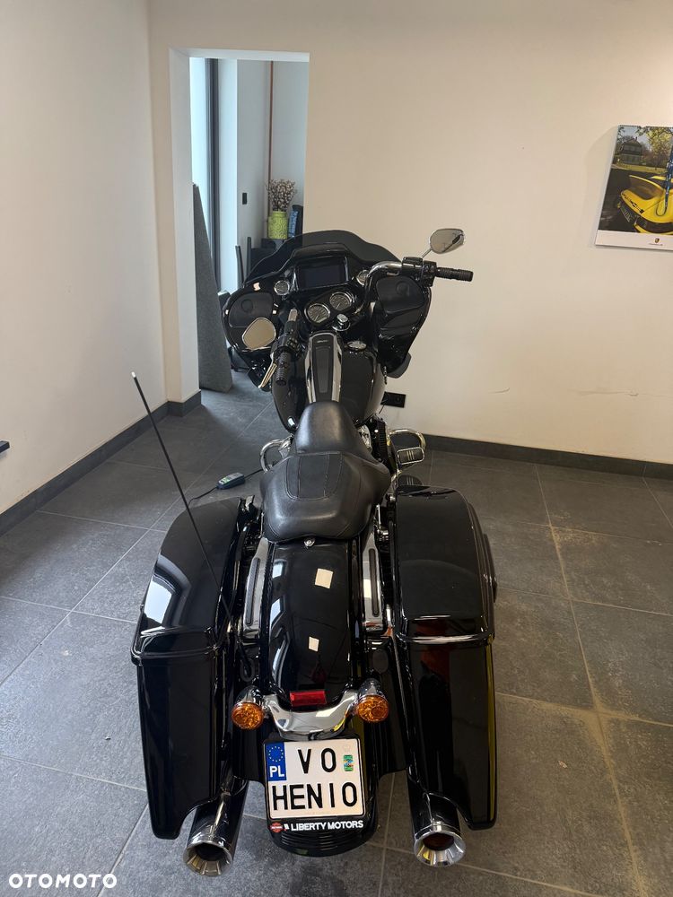 Harley-Davidson Touring Road Glide - 7