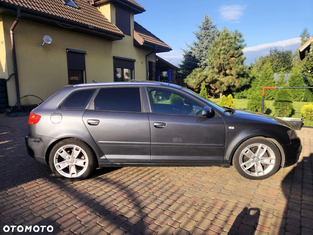 Audi A3 Sportback 2.0 TDI Quattro Ambition - 5