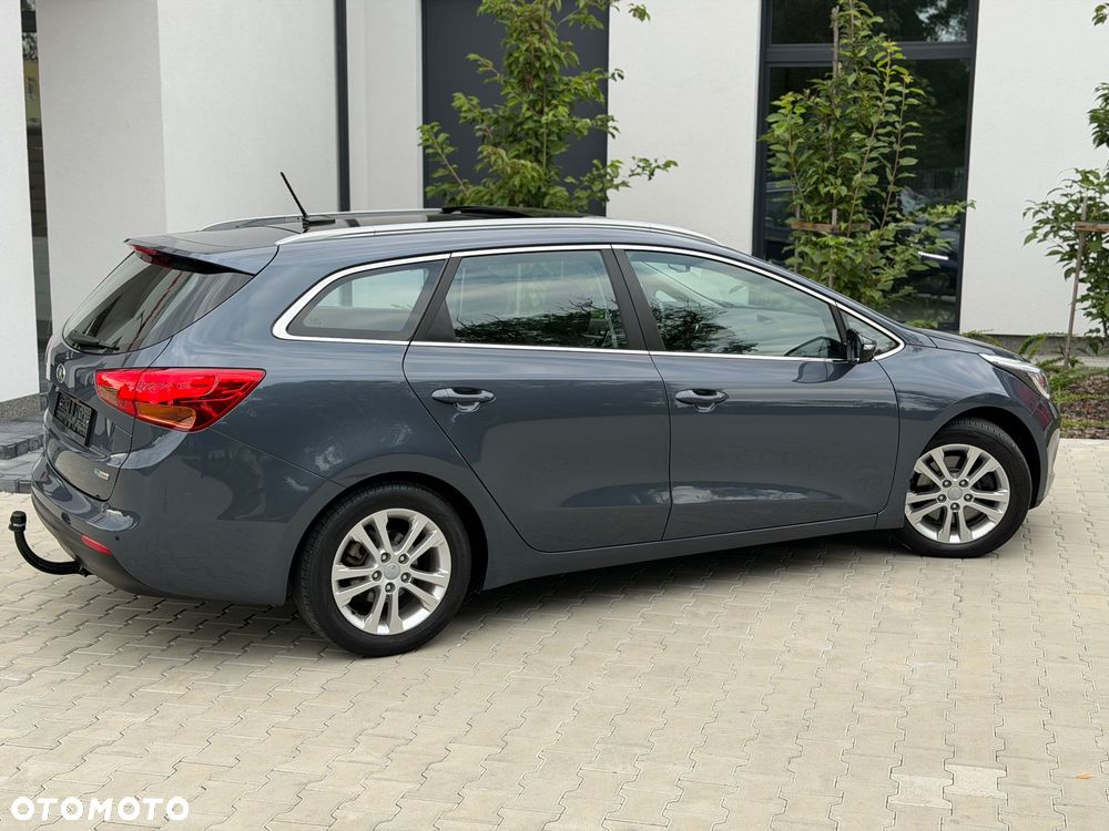 Kia Ceed 1.6 GDI Platinum Edition - 12