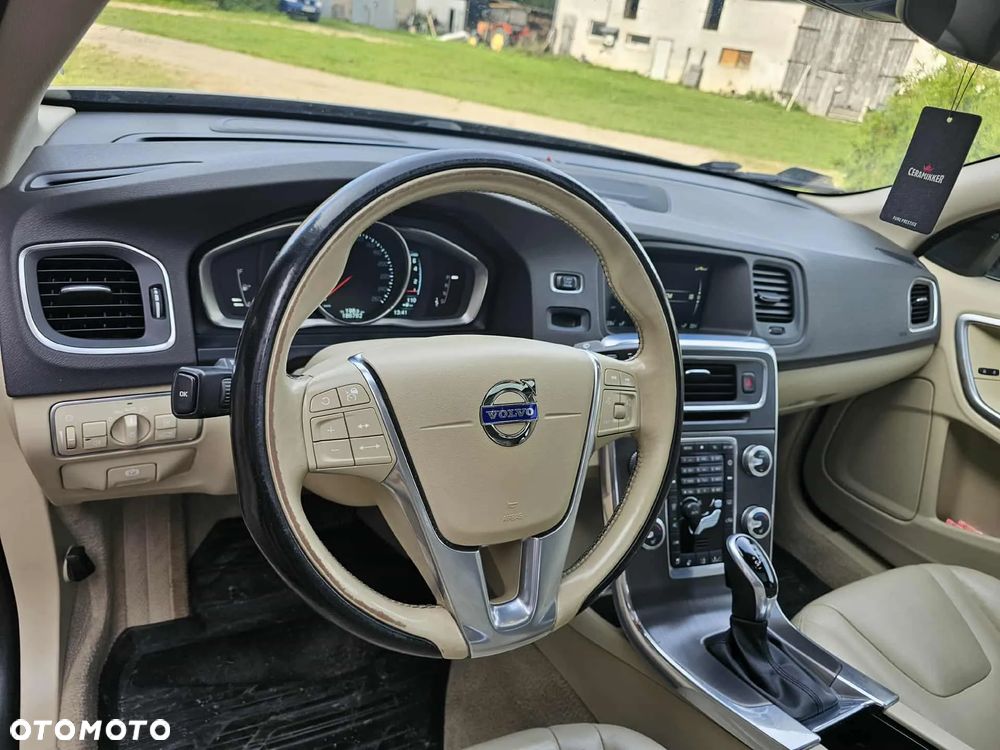 Volvo S60 2.5 T5 AWD - 7