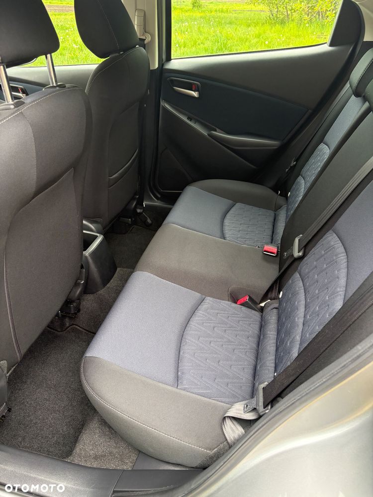 Mazda 2 - 14