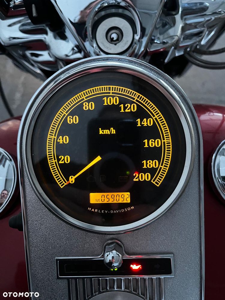 Harley-Davidson Touring Road King - 7