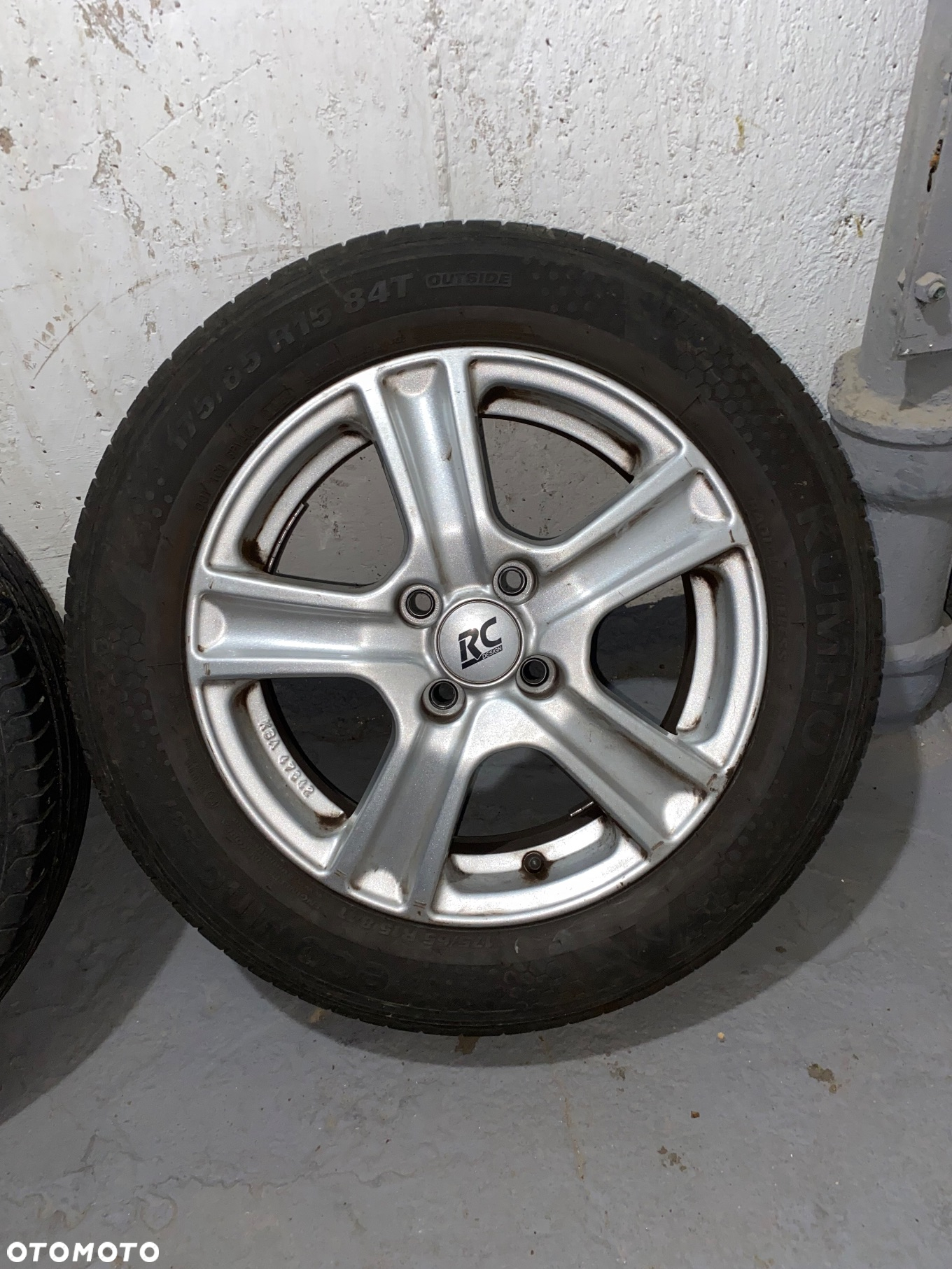 Felgi z oponami 175/65 R15 - 12