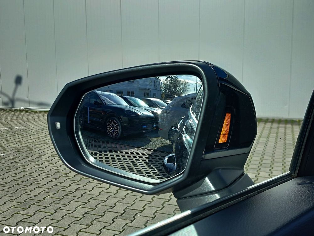 Audi Q3 Sportback - 21