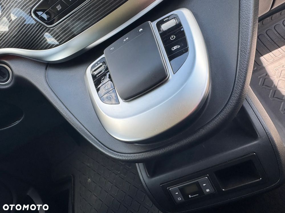 Mercedes-Benz Klasa V 250 d Avantgarde 9G-Tronic (ekstra d³) - 14