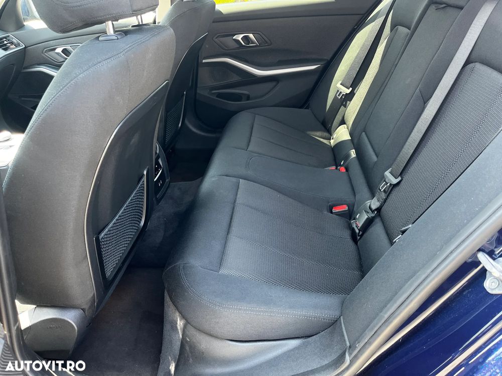 BMW Seria 3 - 10