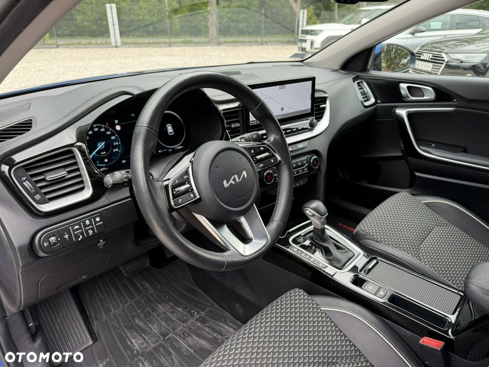 Kia Ceed 1.6 GDI PHEV L Business Line DCT - 28