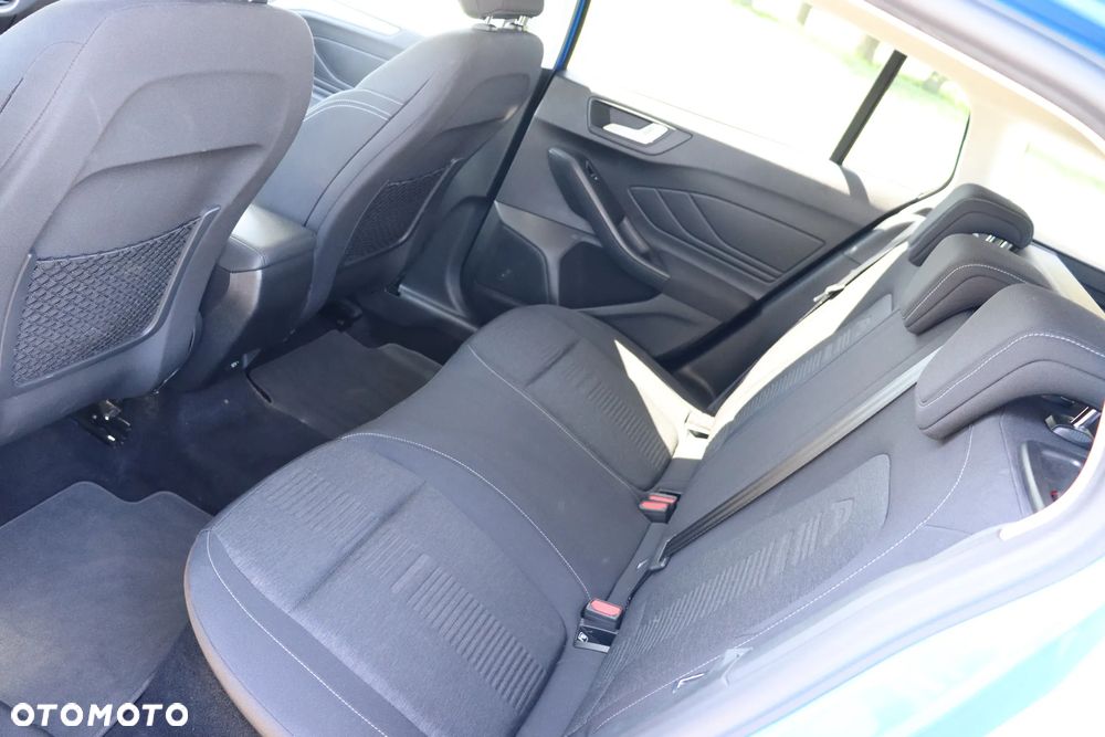 Ford Focus 2.0 EcoBlue Active Business - 17