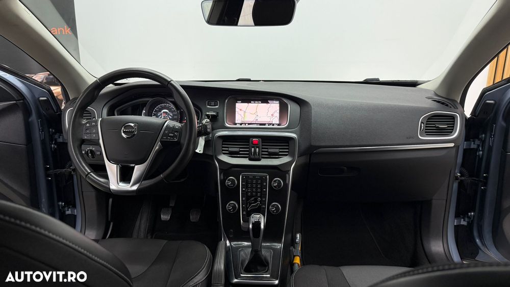 Volvo V40 D3 - 7