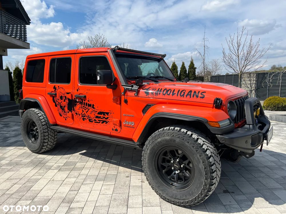 Jeep Wrangler - 1